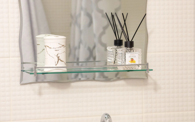 Квартира Двухкомнатная на Губина