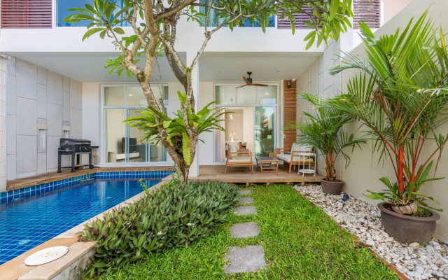 Aura 3BR Private Pool near Naiharn Beach Villa - Villas_and_Bungalows in ראוואי - Photo 2