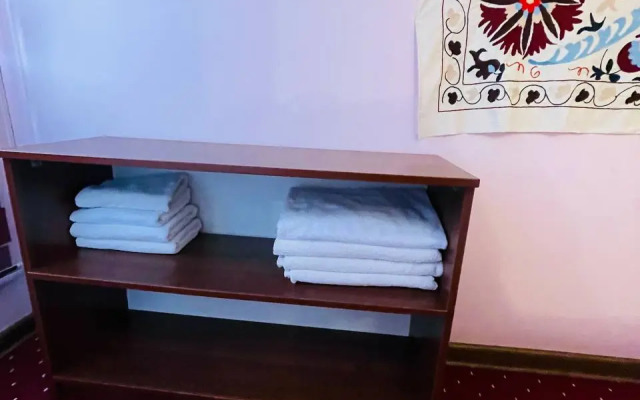 Chor Minor 90 m do tsentra goroda mi gotovi k osennemu prazdniku Hotel