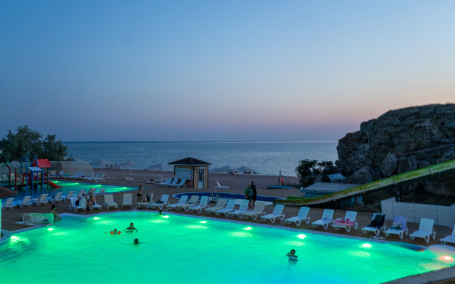 Семейный отель АзовЛенд