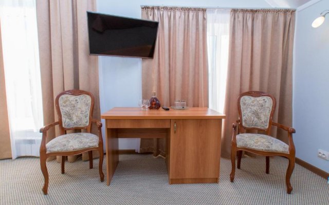 Отель Виноград