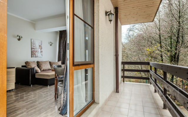 Oplot - Klassicheskie s balkonom i vannoj 5 Apartments