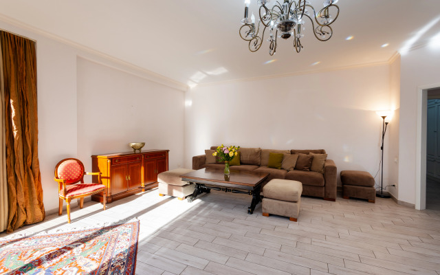 Квартира 3-к в новостройке на улице Арама DI723