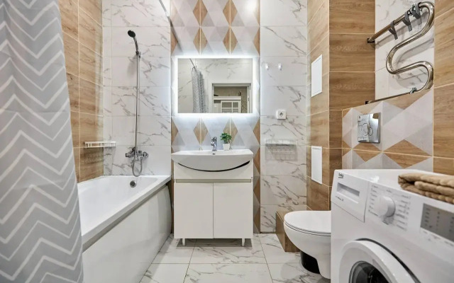 Prostornaya Odnokomnatnaya v Tsentre Goroda Flat