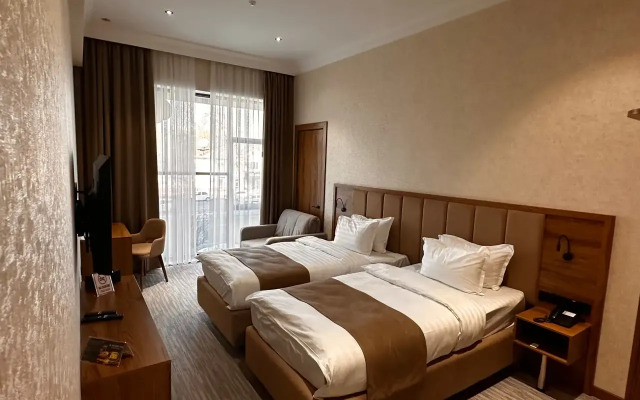 Rivana Boutique Hotel
