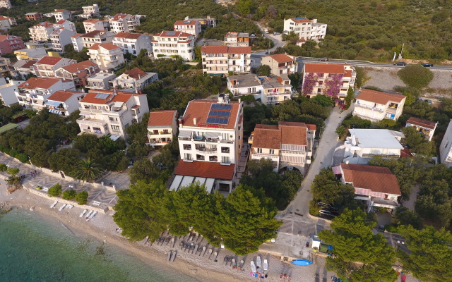 Villa Andrea Hotel