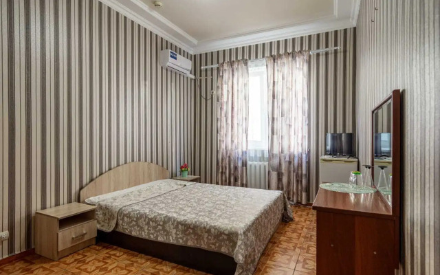 Отель Натали