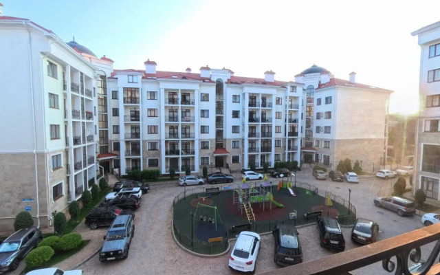 Uyutnye Na Pervoy Beregovoy Apartments