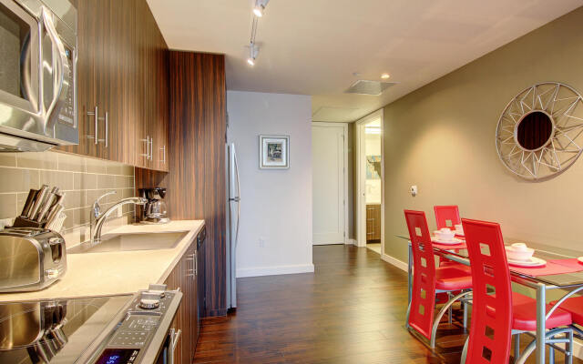 Апартаменты Furnished Suites in the Heart of Downtown Portland