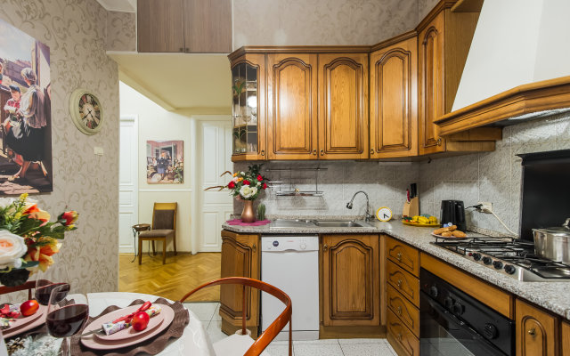 Gorod-M Na Novom Arbate Apartments