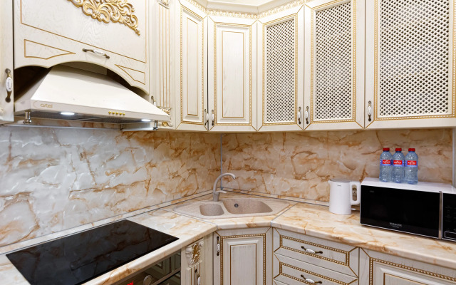 Red Apartments Art Layt Siti Monro Apartments