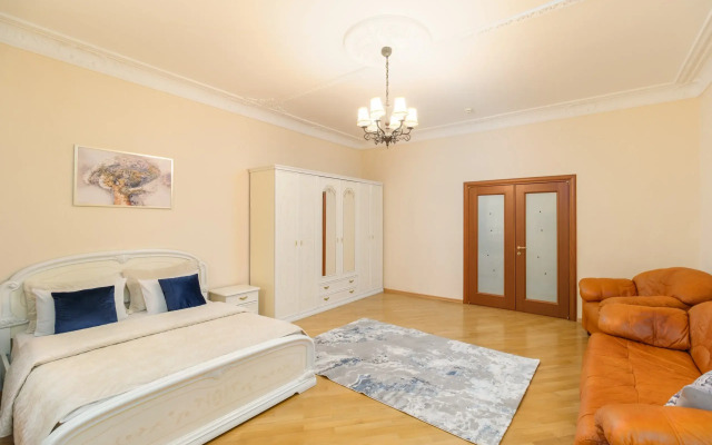 Апартаменты на канале Грибоедова 14