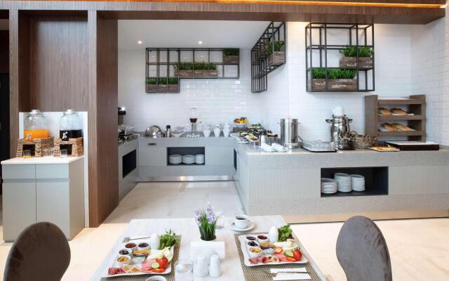 ibis Styles Izmir Bornova