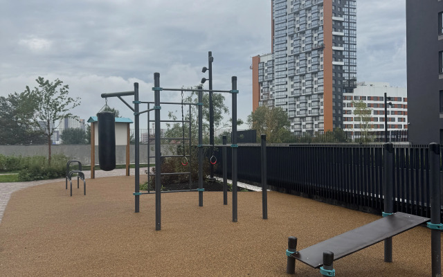 Квартира Дизайнерская студия напротив ТРЦ Радуга Парк