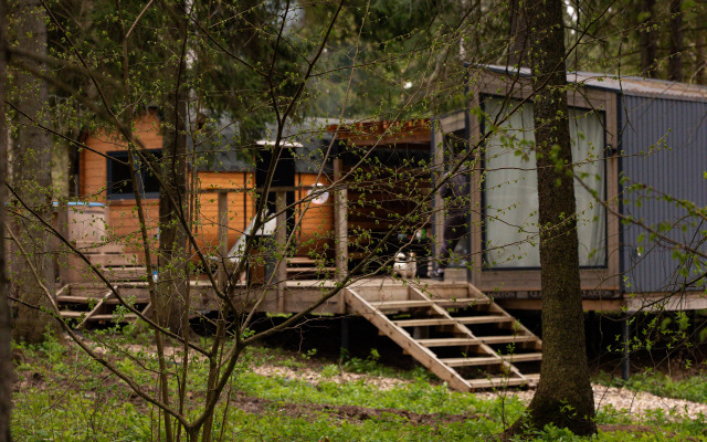 Panoramny Dom V Lesu Na Zhivopisnoy Ulitse Chalet