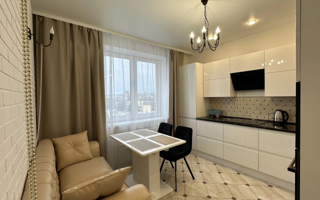 Na Ulitse Pavshinskiy Most 1/4 Flat