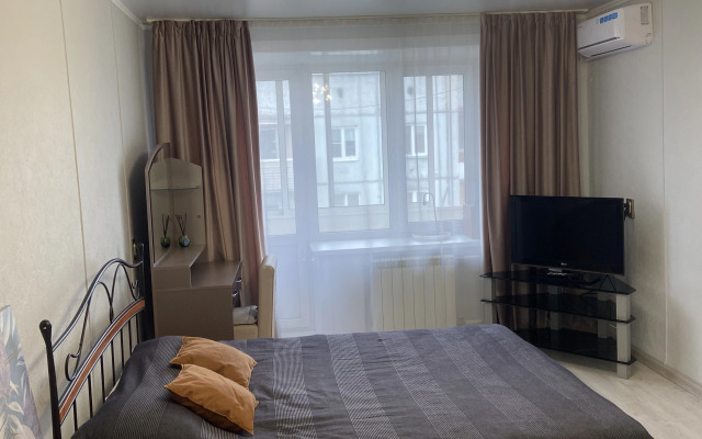 Квартира 1-к на Сурикова 53