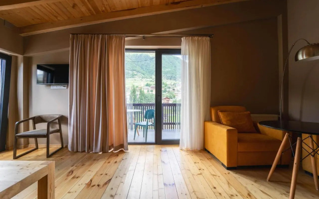 Lahili Mestia Hotel