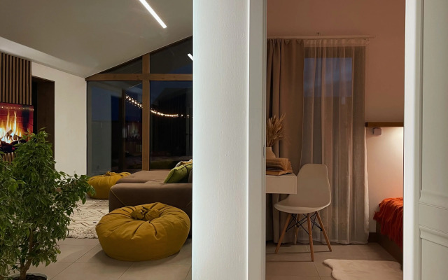 Prostorny Barnkhaus S Panoramnymi Oknami Private House