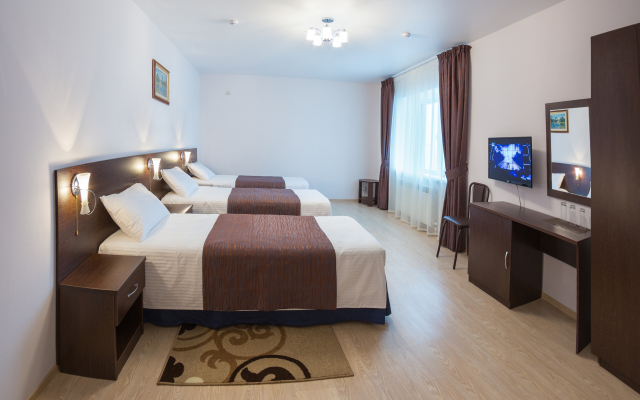 Viktoriya Hotel 3*