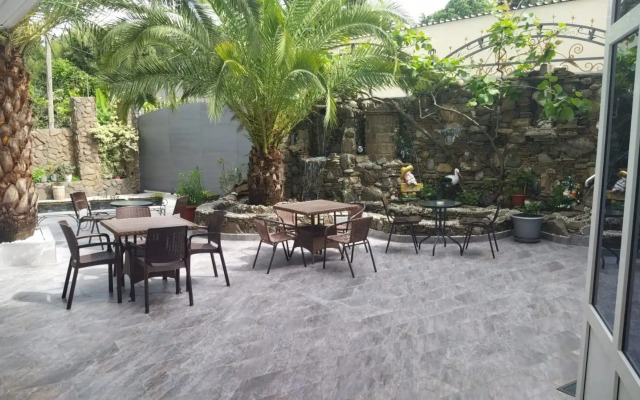 Гостевой дом Белый орёл