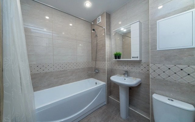 Квартира от компании Хоум Отель на Ново- Садовой 215Б