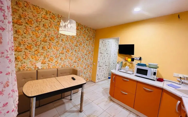 V Ostravtsakh Flat