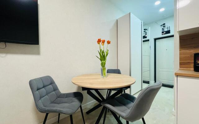 Apartamenty 3kh Mestnye  S Basseynom I Balkonom Apartments