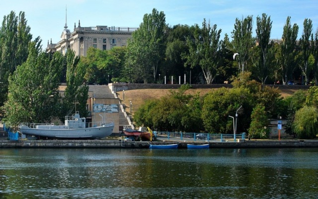 Na Admiralskoj VIP Apartments