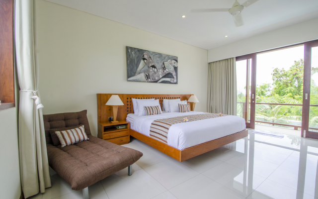 Trendy Villa with Private Pool