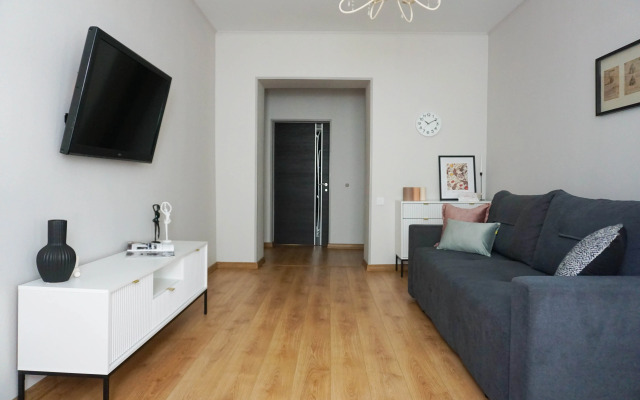 Apartic V Tsentre U Dramteatra Flat