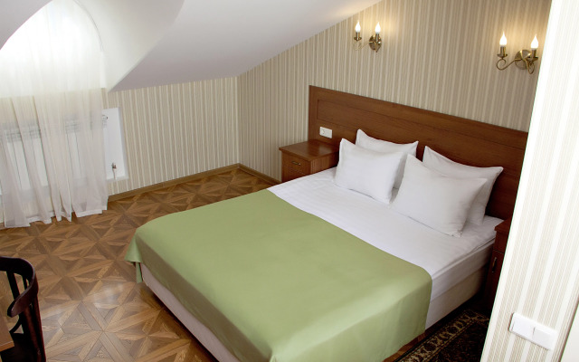 Moskovskaya Zastava Hotel