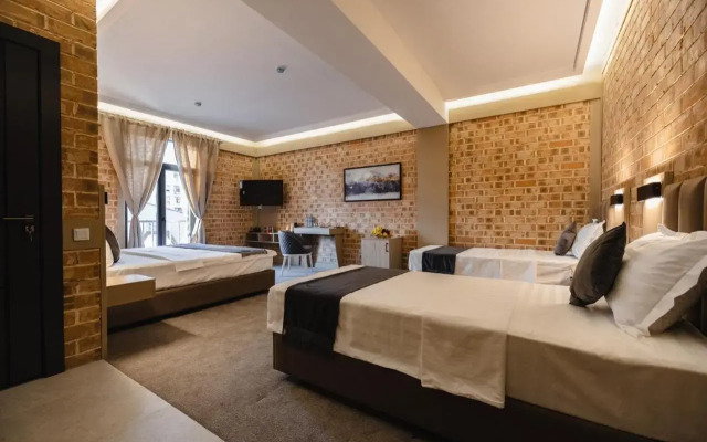 Art Air Hotel