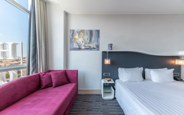 Best Western Premier  Royal Santina