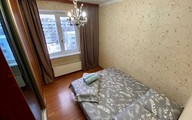 Tryohkomnatnaya v Kalinince Flat