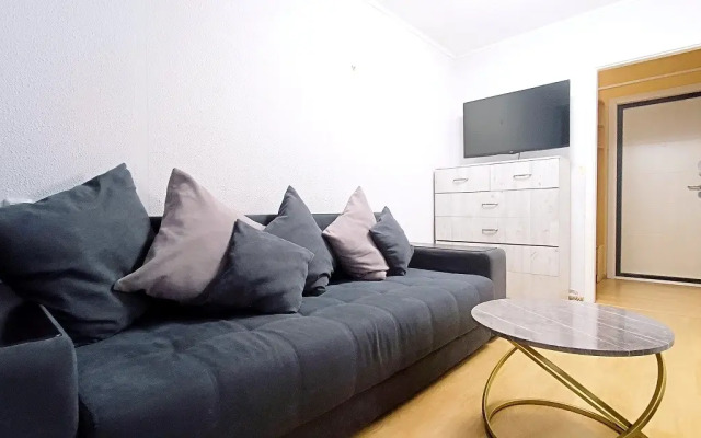 Uyutny sever na severnom proyezde Flat
