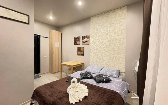 Na Ulitse Lyotchika Ulyyanina 7B Flat