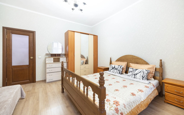 Квартира Просторная 2х комнатная квартира в центре Санкт-Петербурга