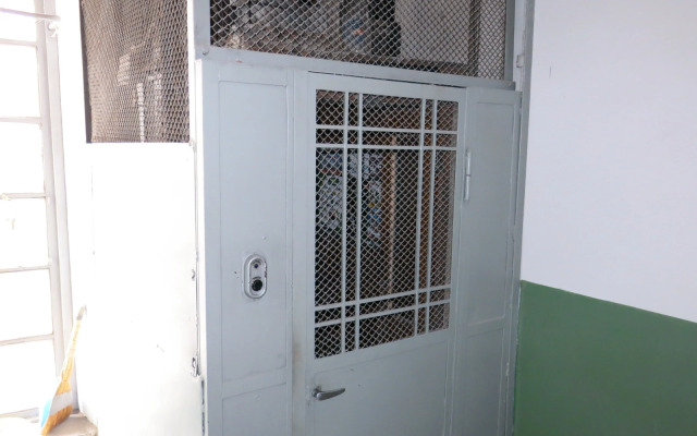 Ploschad Andreya Sakharova Flat