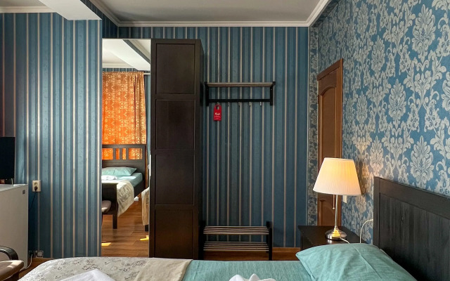 Hotel Medoviy