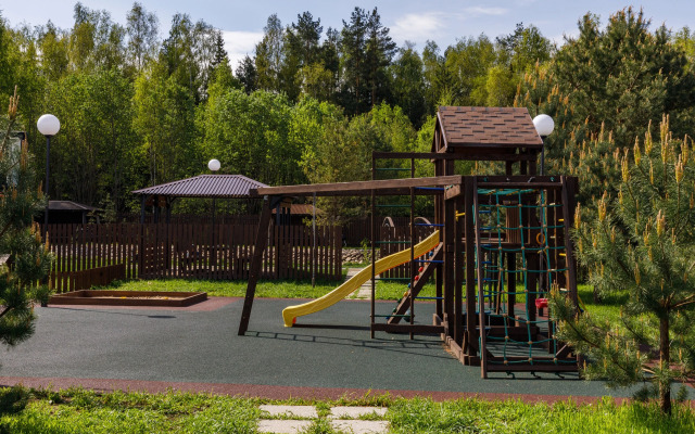 75m Dlya Otdykha Ryadom So Zvenigorodom Private House