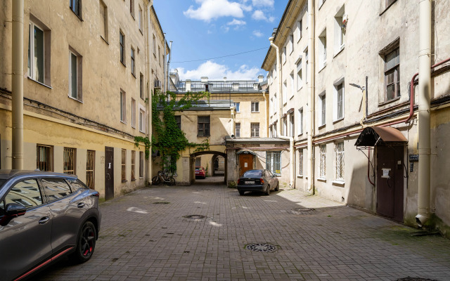 Квартира KeysSpb на Миллионной