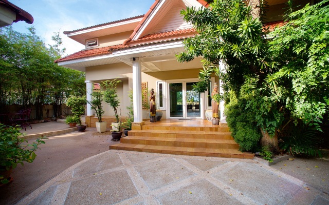 Samui Art Villa