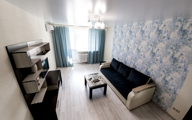 Квартира Двухкомнатная на СХИ