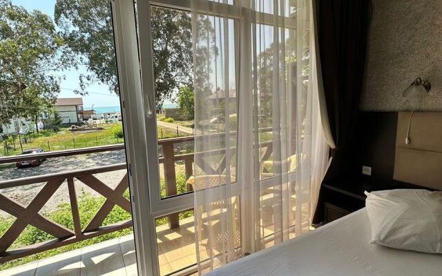 Hotel Aguchi Beach