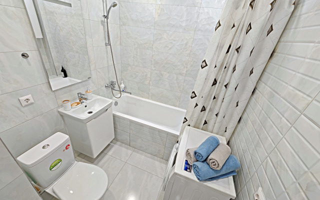 S Potryasayuschim Vidom Na Reku Volgu I Gory Flat
