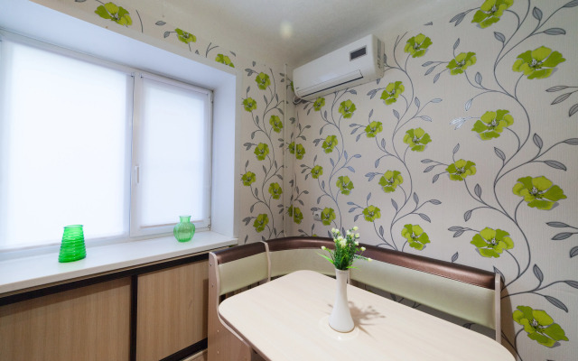 Апартаменты на Окском 5