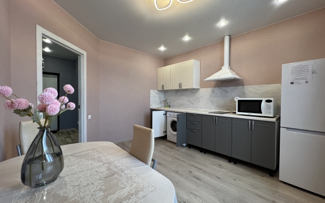 1-kom Smolina 67/2-195 Ulan-Ude centr KakDoma Flat