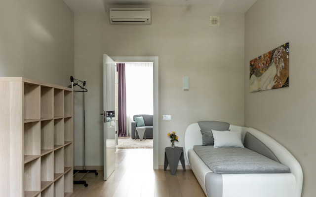 Vidovaya Uyutnaya Na Zhivopisnoy Naberezhnoy V Tsentre Stolitsy Flat