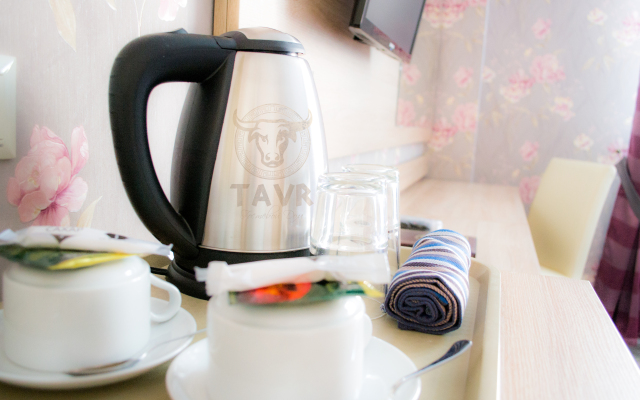 Tavr Guest House